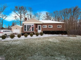 631 Devon Rd, Moorestown, NJ 08057