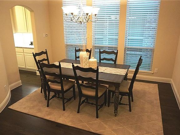 5th image of 4505 Avenida Ln