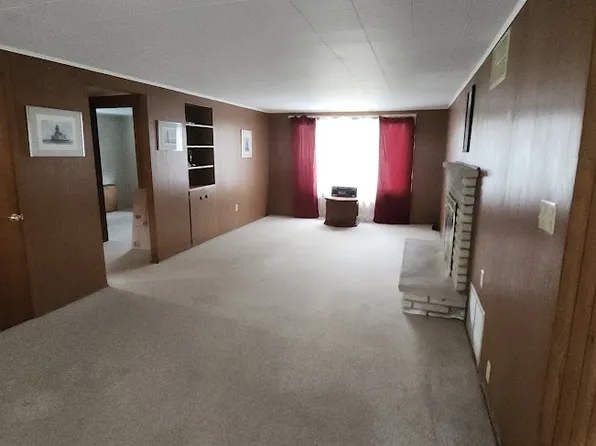 5145 Pleasant Dr, Beaverton, MI 48612
