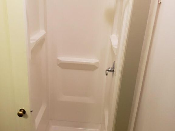 5th image of 742 N Chestnut St #3