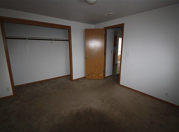 3rd image of 1812/1814 E Linden St