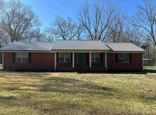 907 Charleston St, Somerville, TN 38068