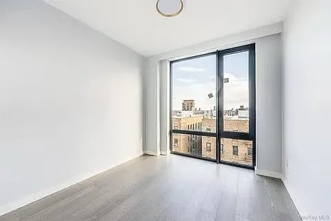 1 bed, 550 sqft, $2,800 — Photo 2
