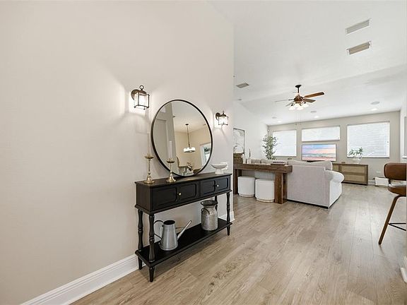 5th image of 10539 GOOSEBERRY COURT