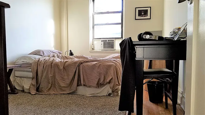 Rented by ZealEstate Group Inc | media 16