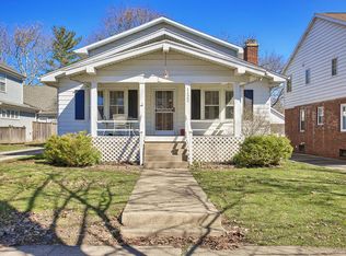 1122 W Daniel St, Champaign, IL 61821