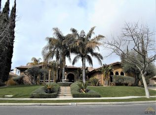 1905 Valewood St, Bakersfield, CA 93311