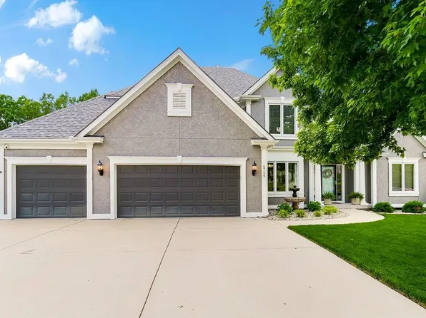 5714 N Hull Ct, Kansas City, MO 64151