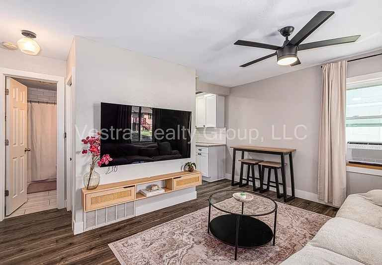 1176 Xenia St — Photo 4