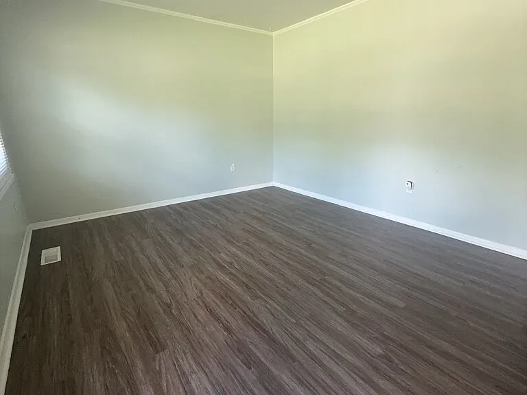 314 Cardinal Rd — Photo 3