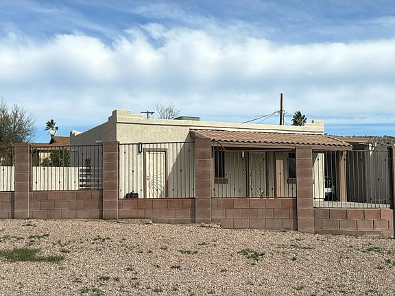 3rd image of 1838 W Calle Del Arroyito