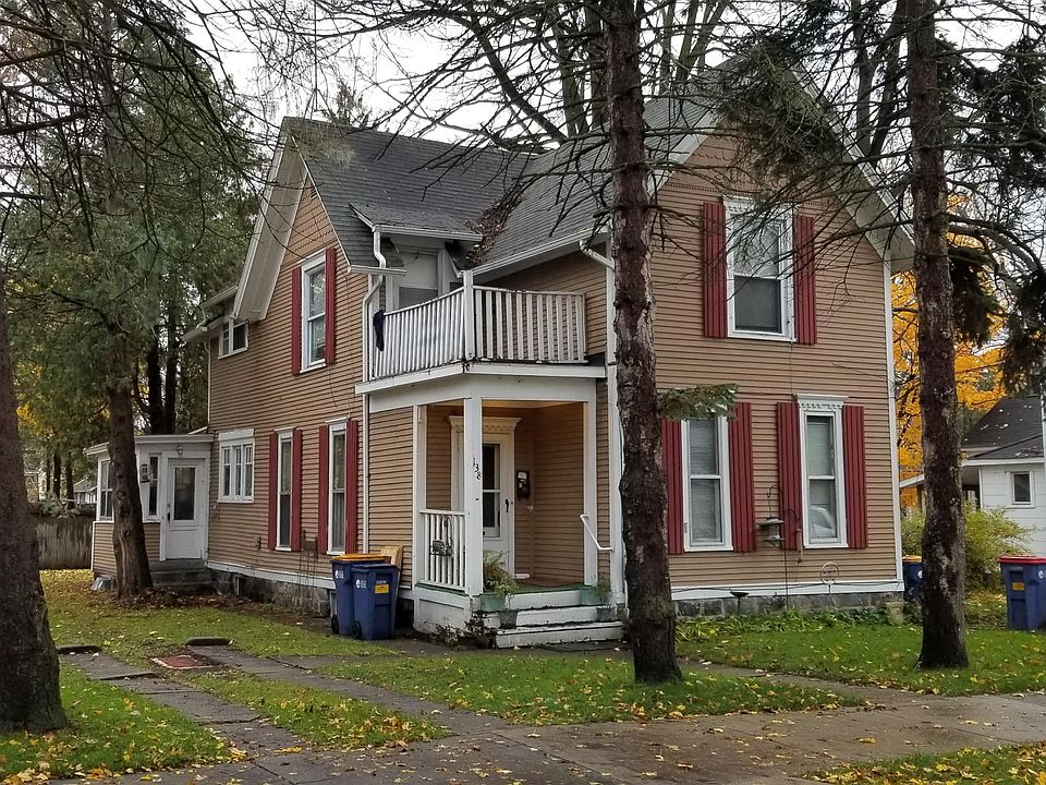 1st image of 138 Sweet St NE