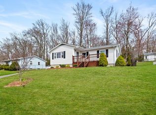 151 Garnet St, Springfield, MA 01129