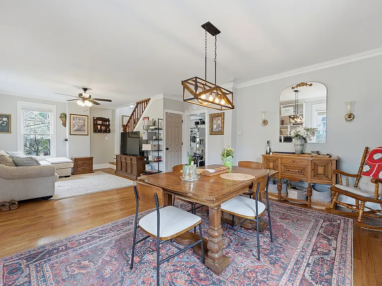7 Fairview Ave — Photo 10