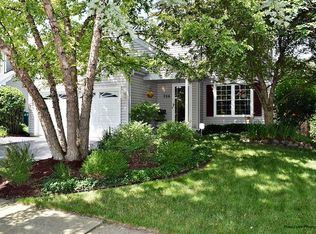 720 Chandler Ave, Geneva, IL 60134