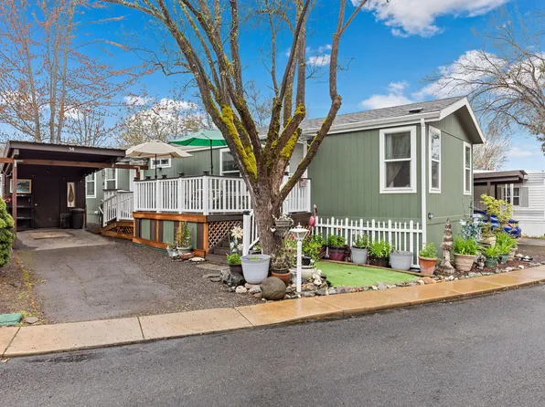 1055 N 5th St Unit 38, Jacksonville, OR 97530
