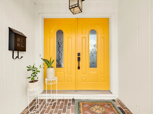 26 Rebellion Rd, Charleston, SC 29407