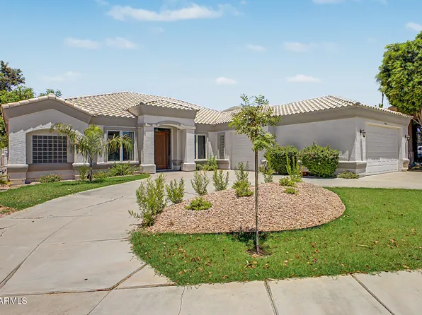 1912 E SCHOONER Court, Gilbert, AZ 85234