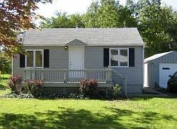 1st image of 4122 Harwood Ave
