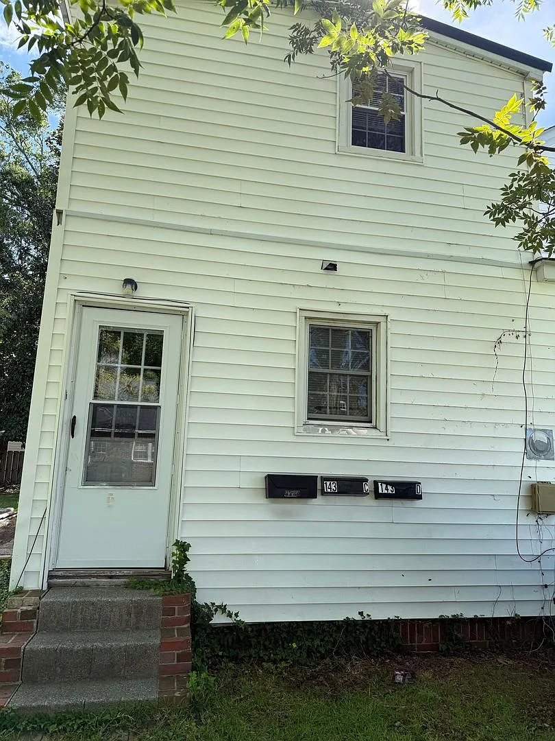 143 Chaney Ave — Photo 1