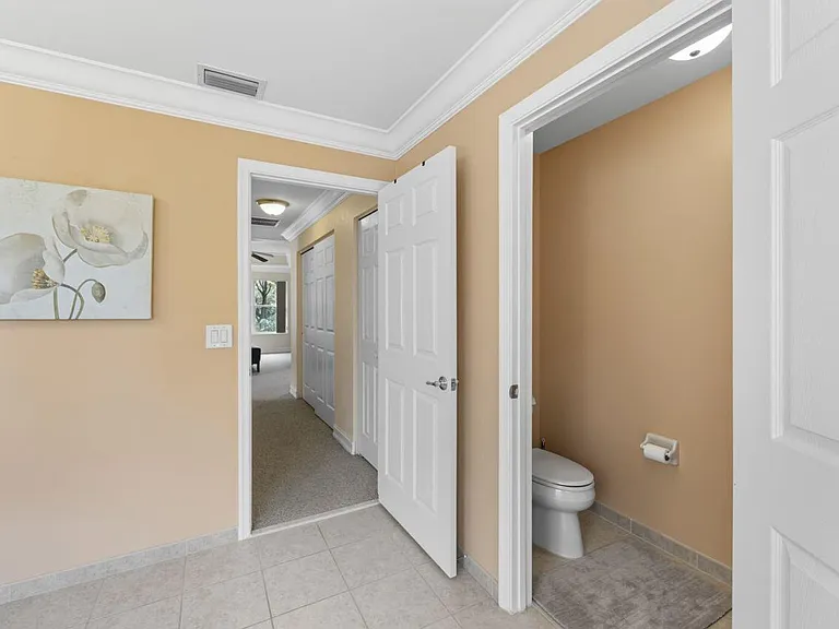 8492 Breezy Oak Way — Photo 35