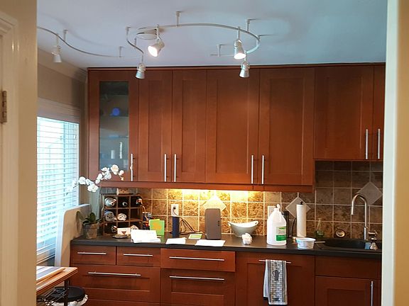 2nd image of 4120 Kansas St APT 4