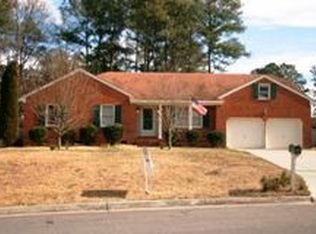 2635 River Oaks Dr, Chesapeake, VA 23321