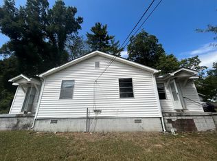 303 Smith St, Dalton, GA 30720