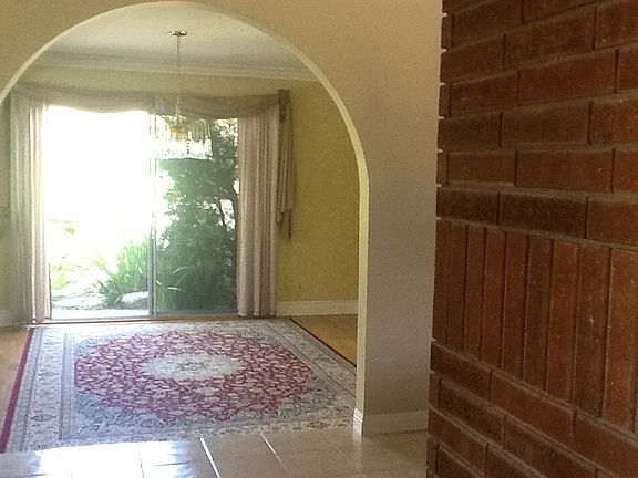 5th image of 1324 Hidden Springs Ln