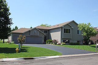 1st image of 5575 Vinewood Ln N