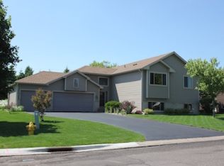 5575 Vinewood Ln N, Plymouth, MN 55442
