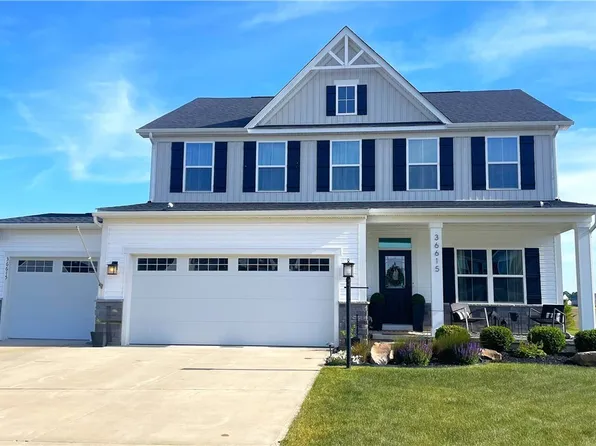 36615 Gladstone Mill Dr, North Ridgeville, OH 44039