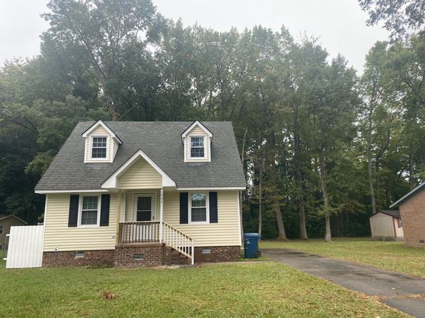 1509 N Respess St, Washington, NC 27889