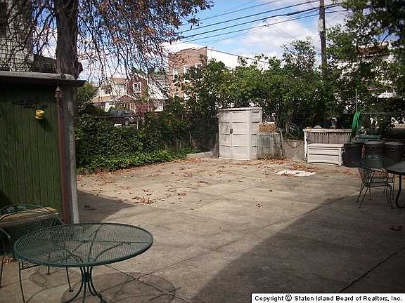 3rd image of 9415 Avenue N