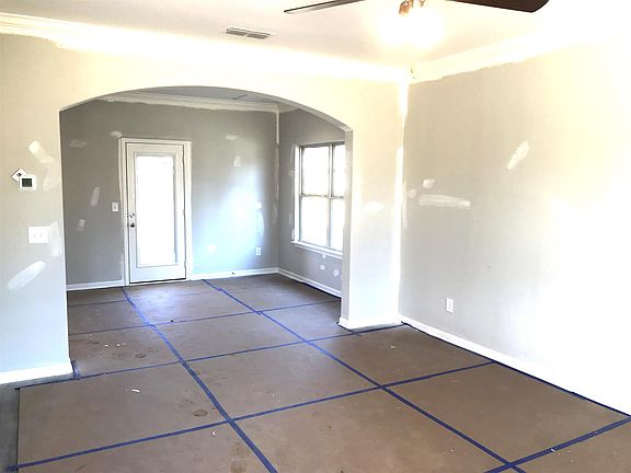4th image of 1129 Cotillion Lot 520