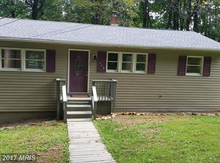 116 Skyway Ln, Chester Gap, VA 22623