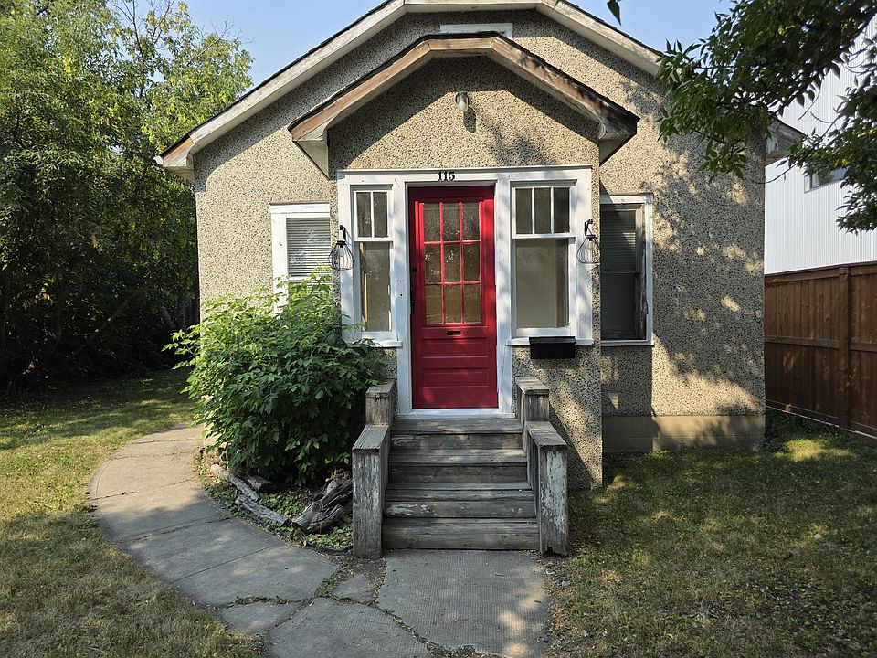 1st image of 115 7th St NE
