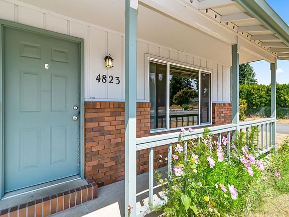 2nd image of 4823 80th St NE #2