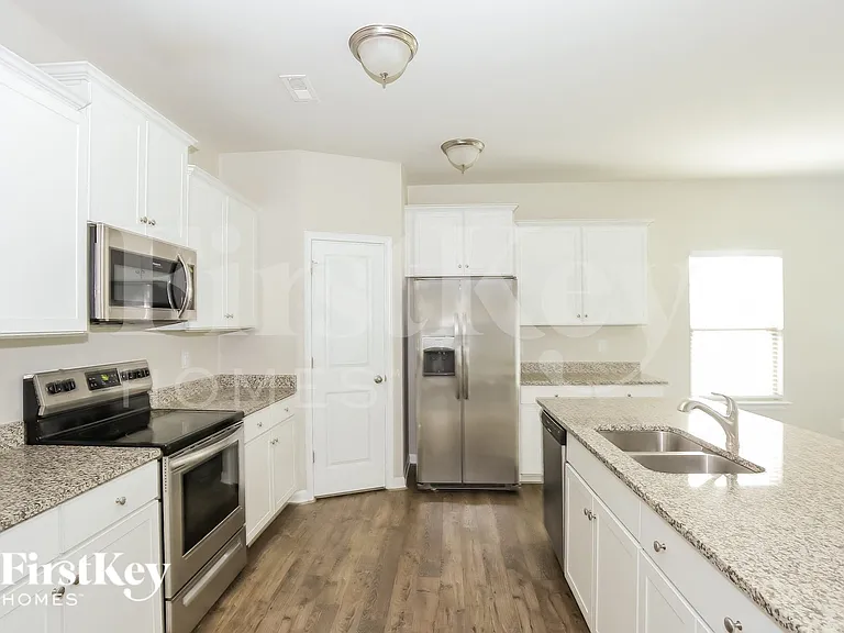 1703 Rocky River Rd — Photo 7