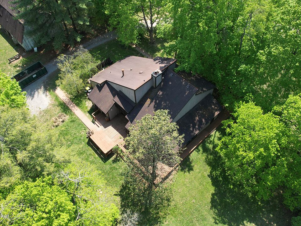 11904 Log Cabin Ln, Anchorage, KY 40223 Zillow