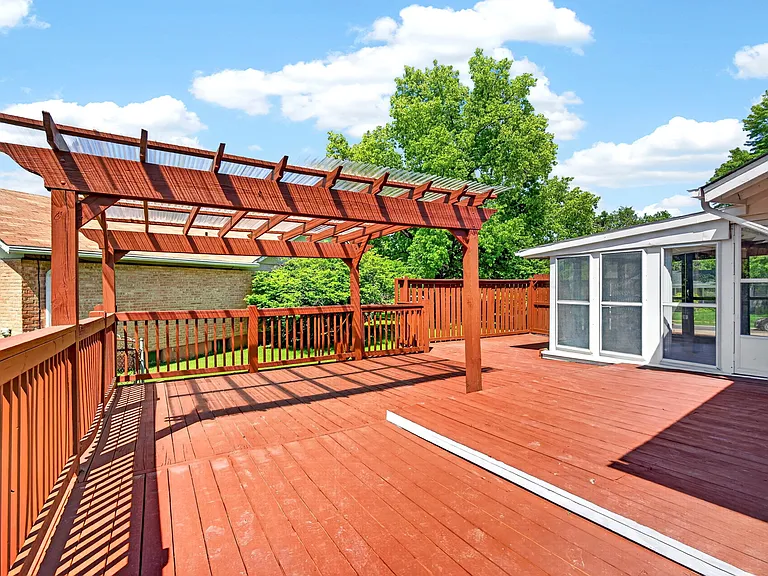 6450 Hadden Bay Dr — Photo 47