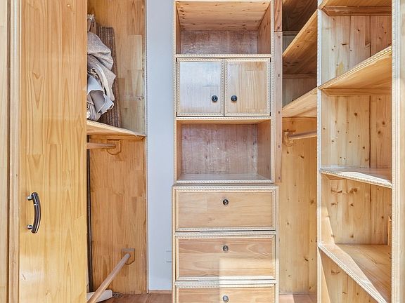 5th image of 114 Dean St APT 1