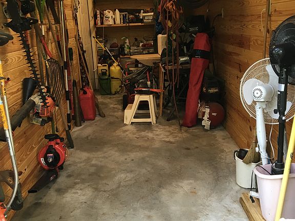 Storage Area w roll up door
