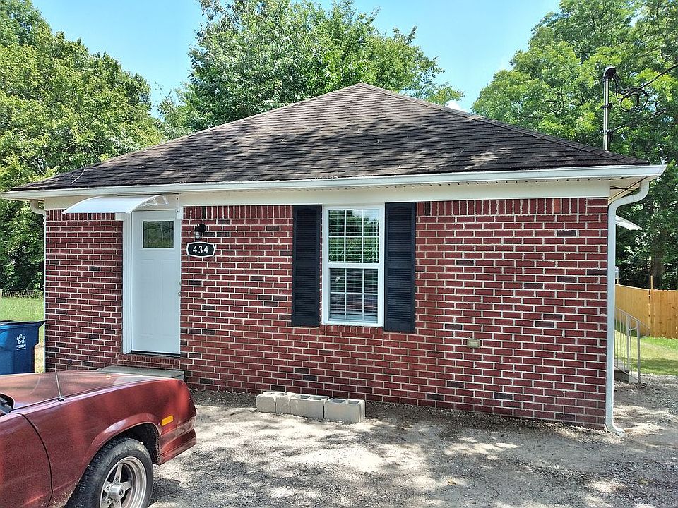 1st image of 434 Shelton St