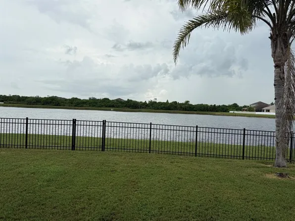 903 PARKER DEN DRIVE, RUSKIN, FL 33570