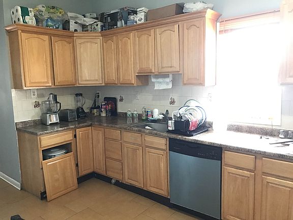 4th image of 79 Stuyvesant Ave APT 3R