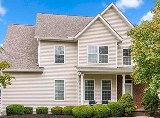526 Ivyside Sq, Westerville, OH