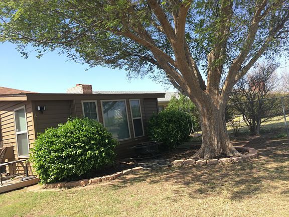3rd image of 1837 NW Crosby Park Cir
