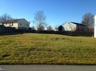 7003 Beacon Light Rd, Riverdale, MD 20737