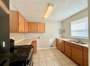 1132 Montcalm St APT 3, Charlotte, NC 28208